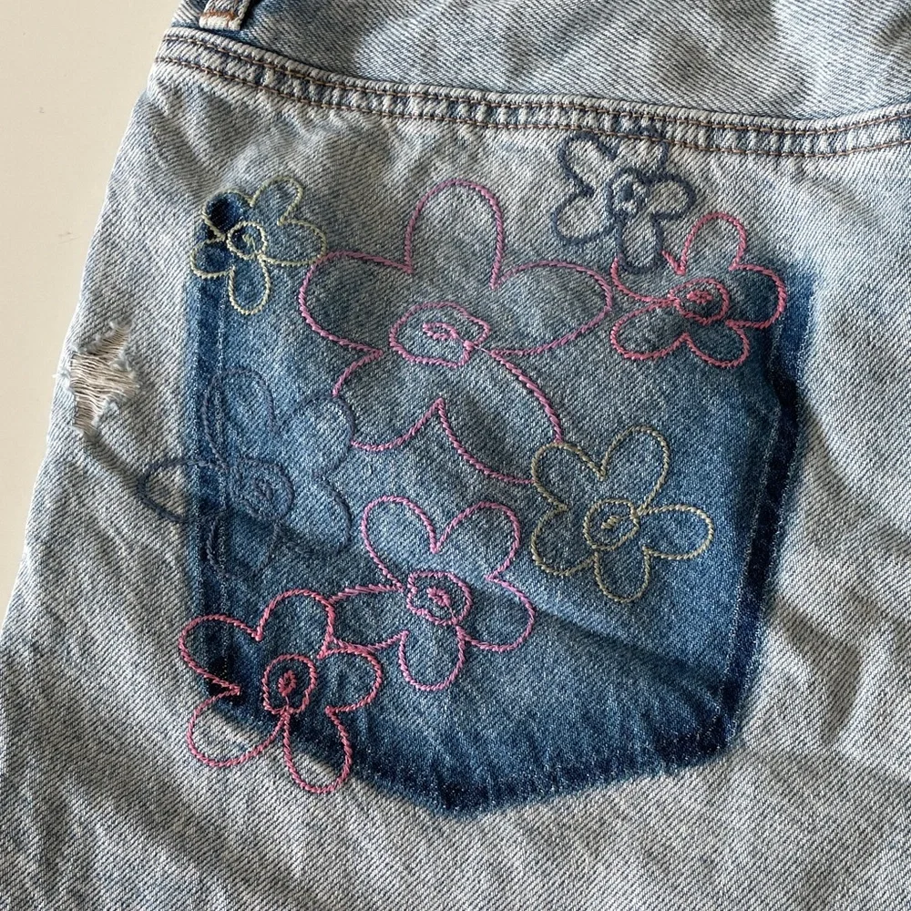 American Eagle Jean Shorts Zipper Fly Beach Coastal Denim Short